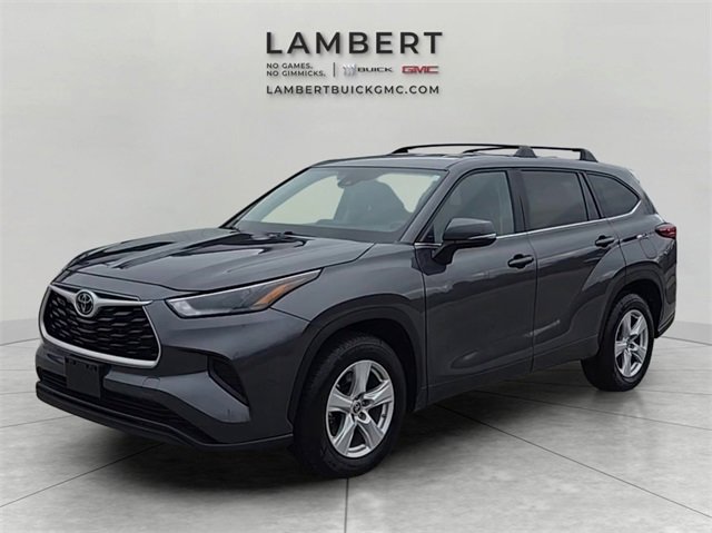 Used 2023 Toyota Highlander L image 1