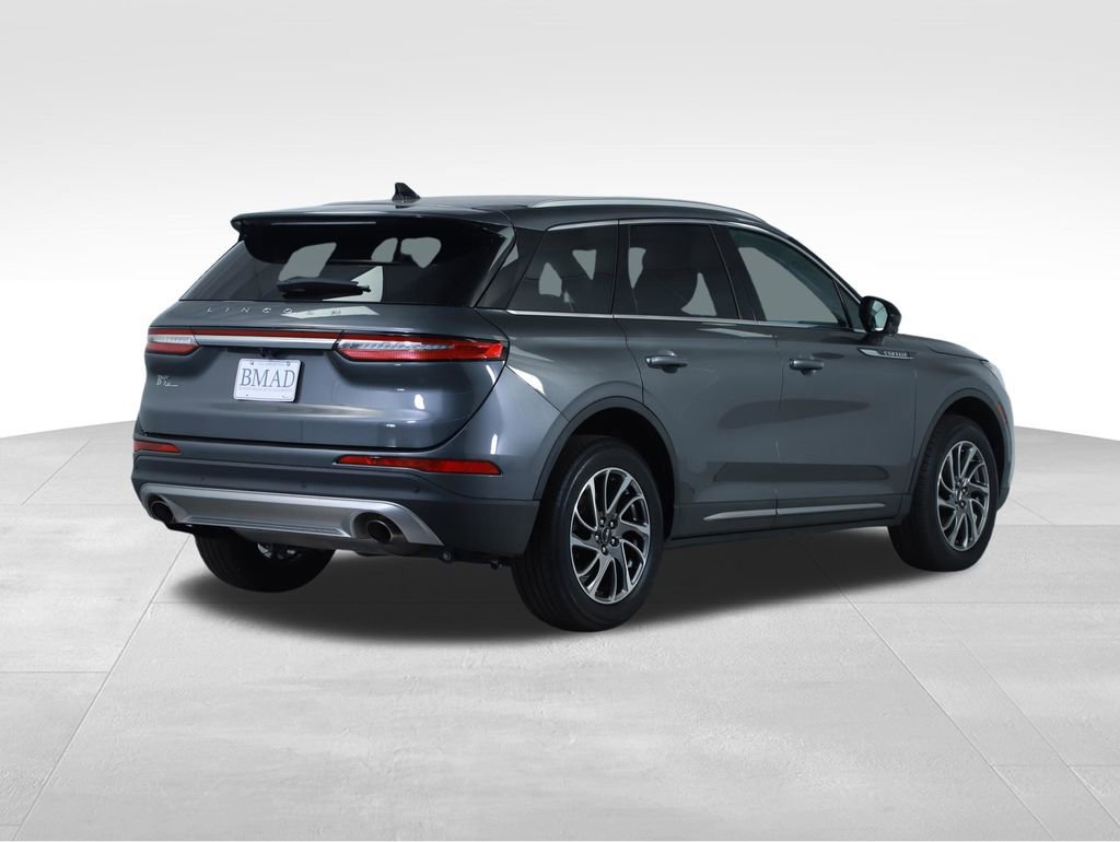Used 2022 Lincoln Corsair FWD image 13
