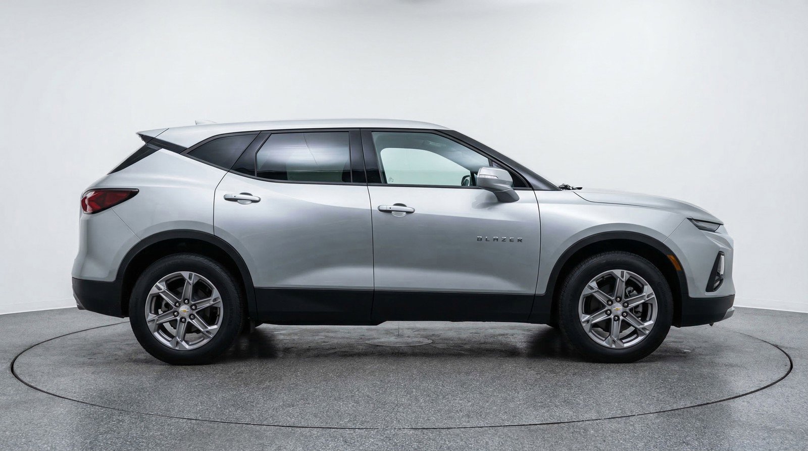 Used 2025 Chevrolet Blazer LT image 11