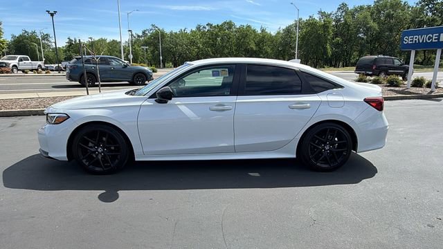 Used 2025 Honda Civic Sport image 7