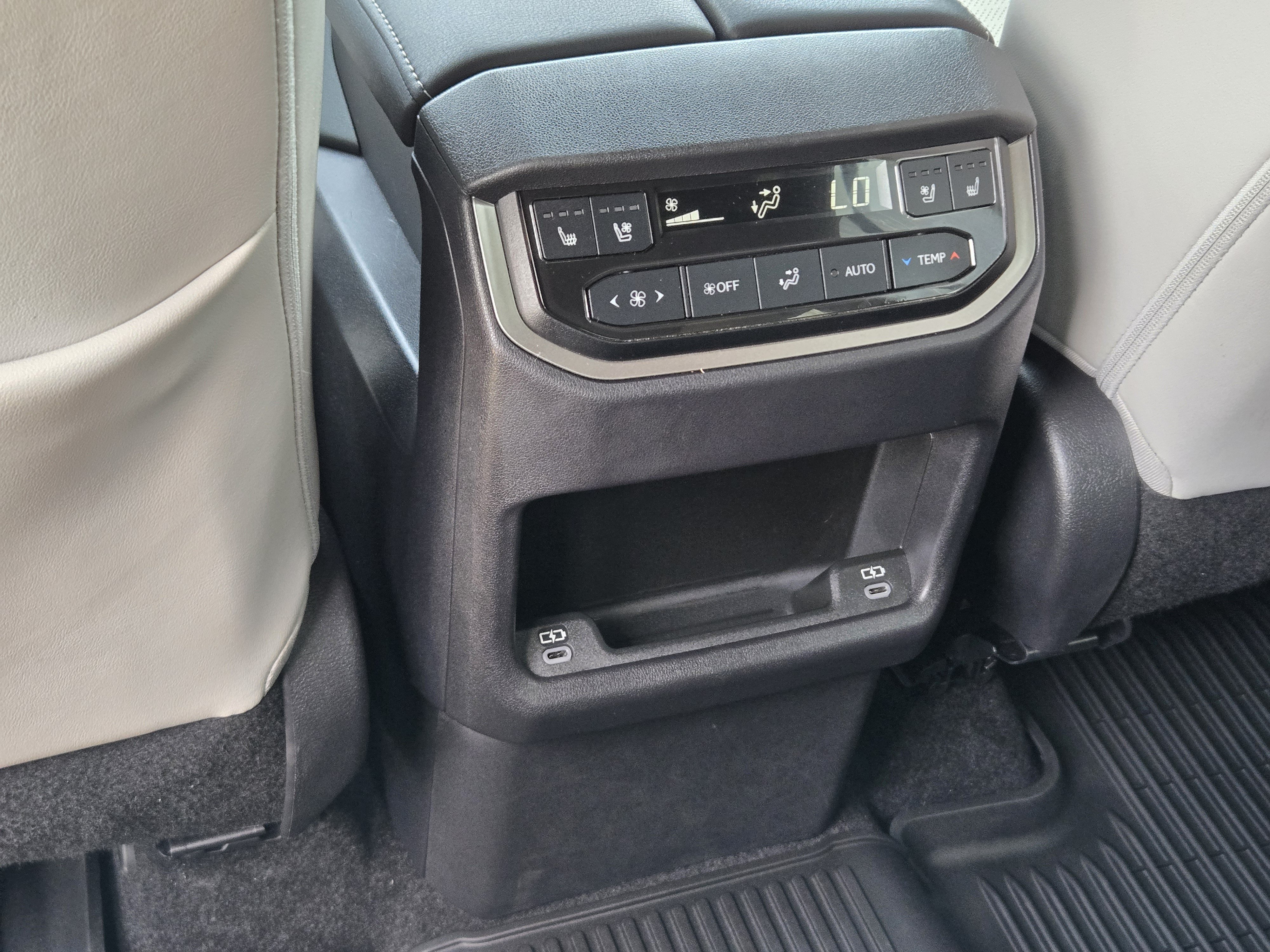 Used 2025 Lexus TX 350 AWD w/ Technology Package image 35