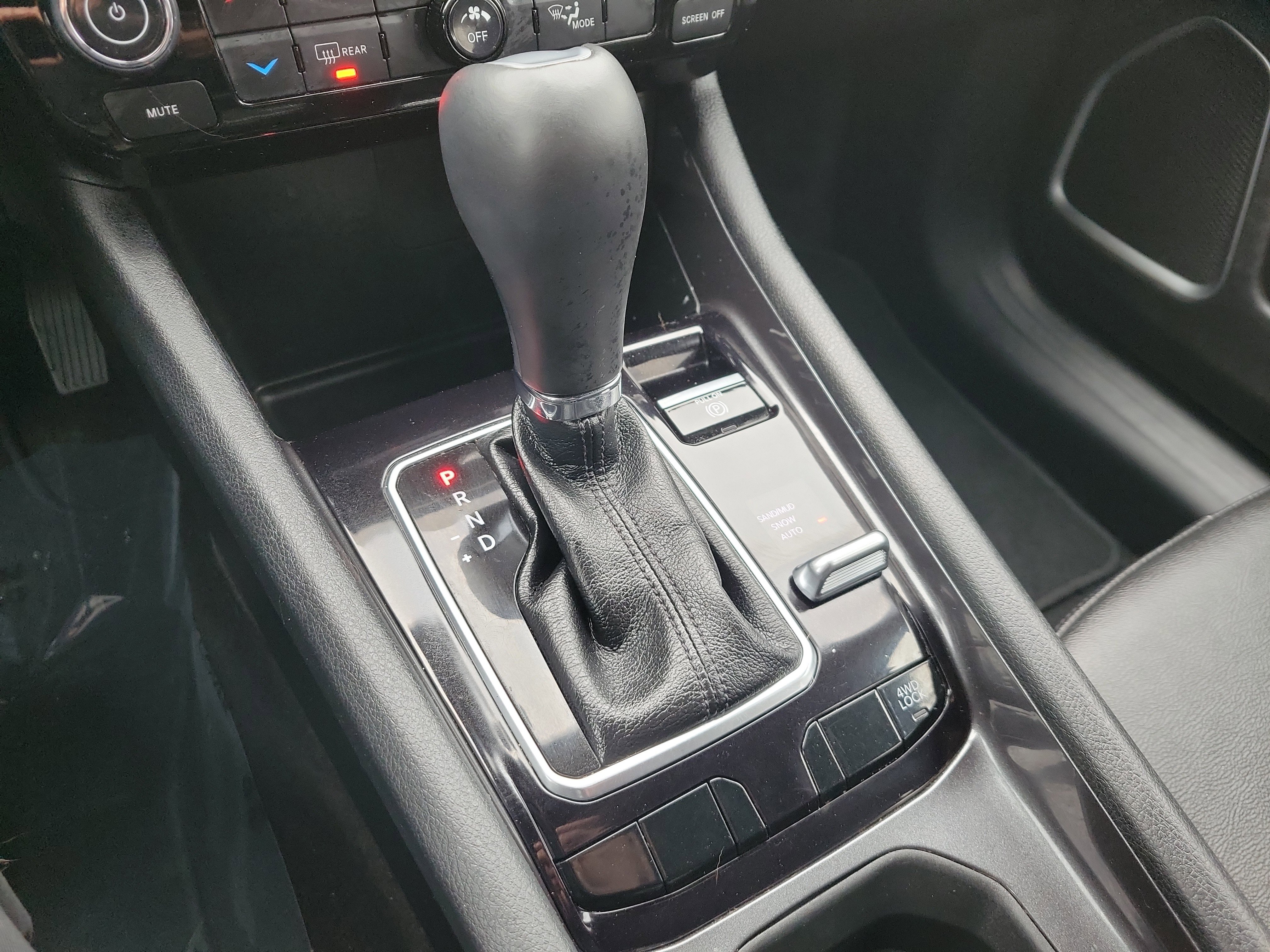 Used 2024 Jeep Compass Latitude image 24