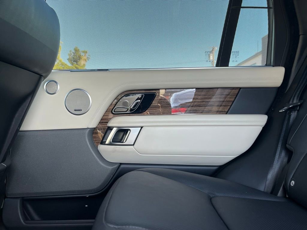 Used 2019 Land Rover Range Rover Long Wheelbase Supercharged AWD/4WD image 18