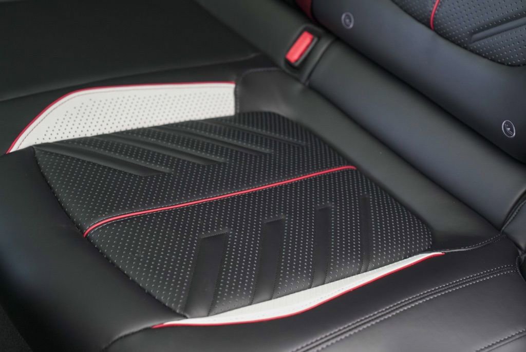 New 2026 Aston Martin DBX S image 25