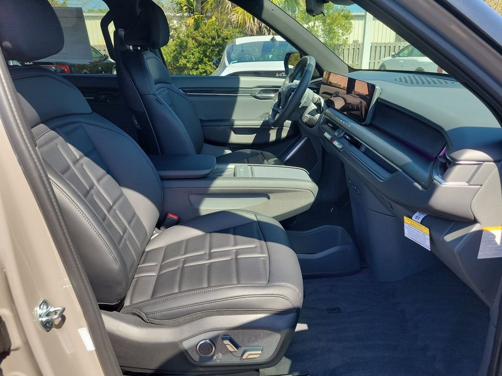 New 2026 Kia EV9 Land AWD/4WD image 7