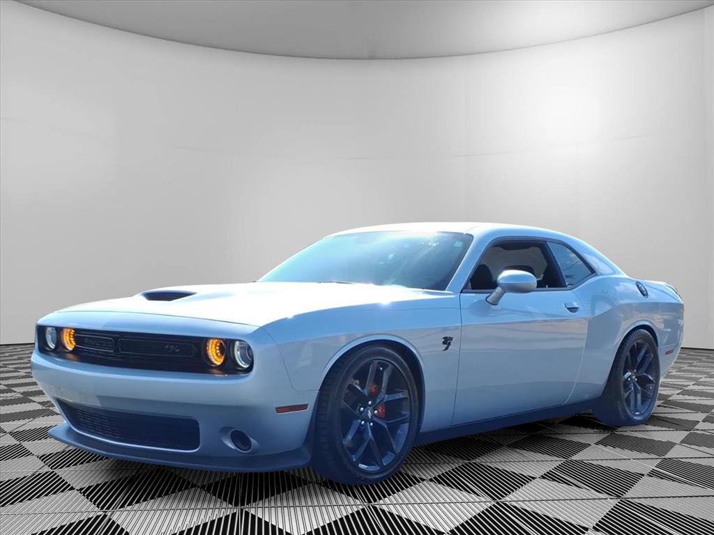 Used 2023 Dodge Challenger R/T w/ Blacktop Package image 4