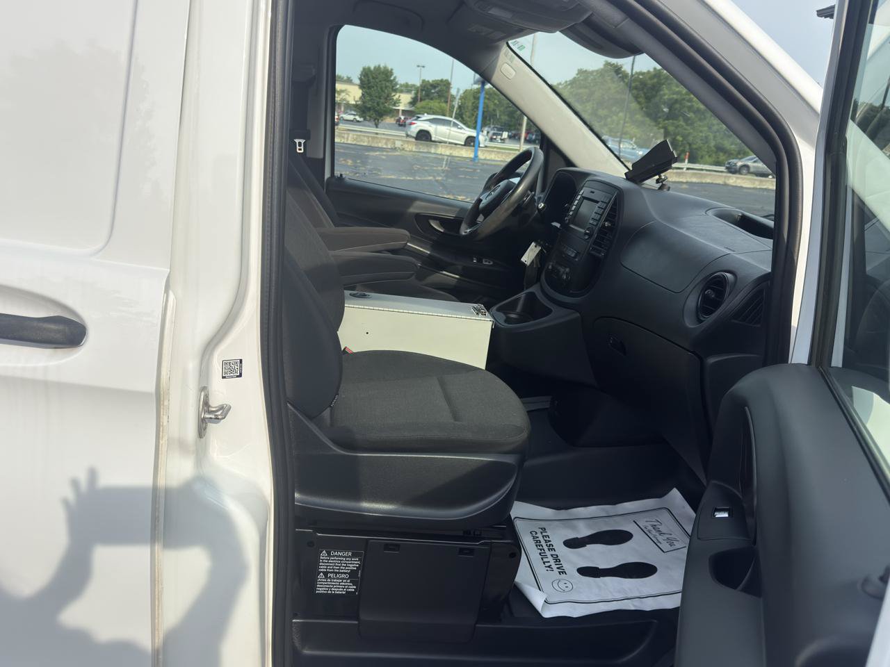 Used 2016 Mercedes-Benz Metris image 11