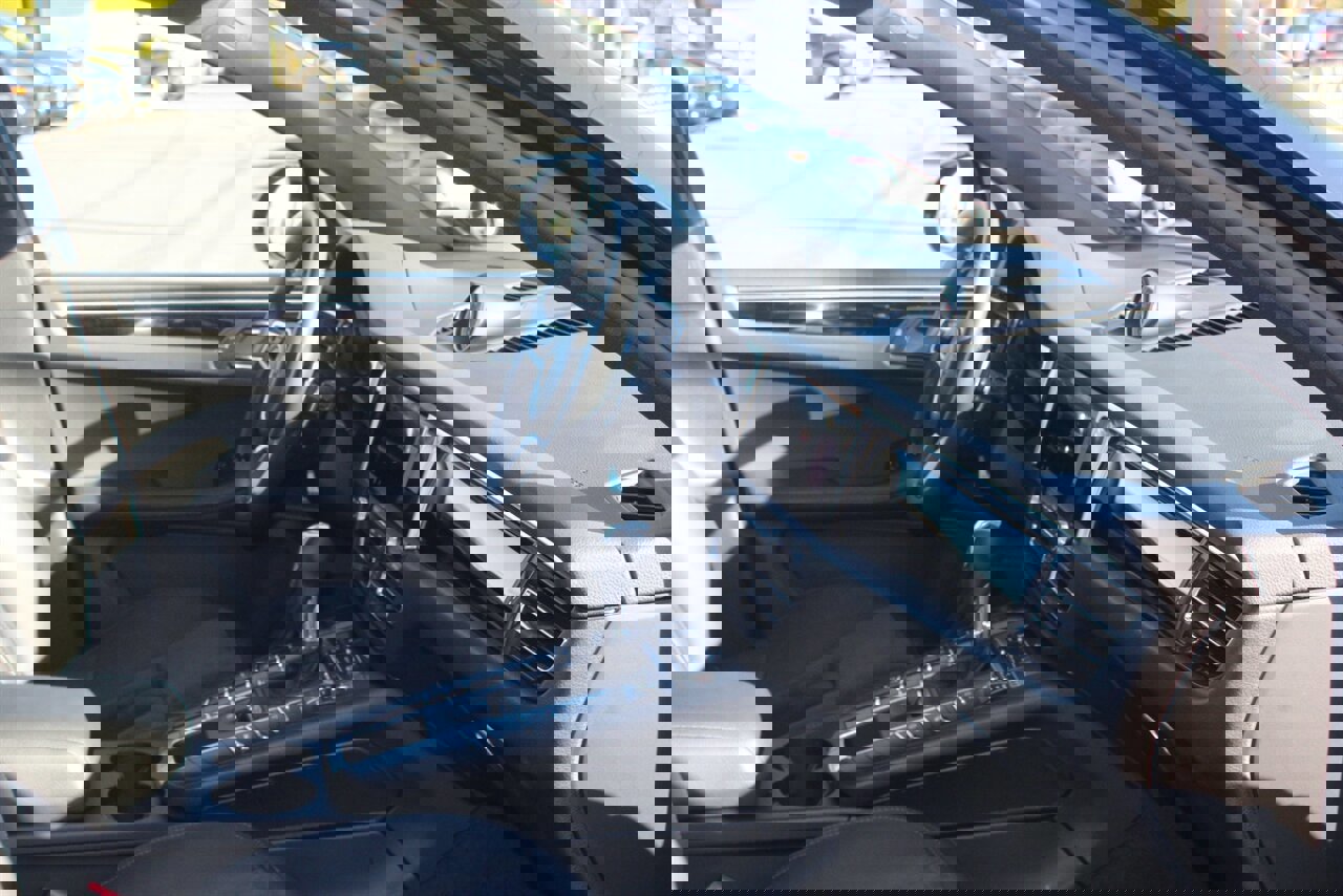 Used 2020 Porsche Macan image 18