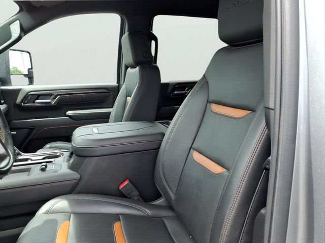 Used 2025 GMC Sierra 2500 AT4 AWD/4WD image 18