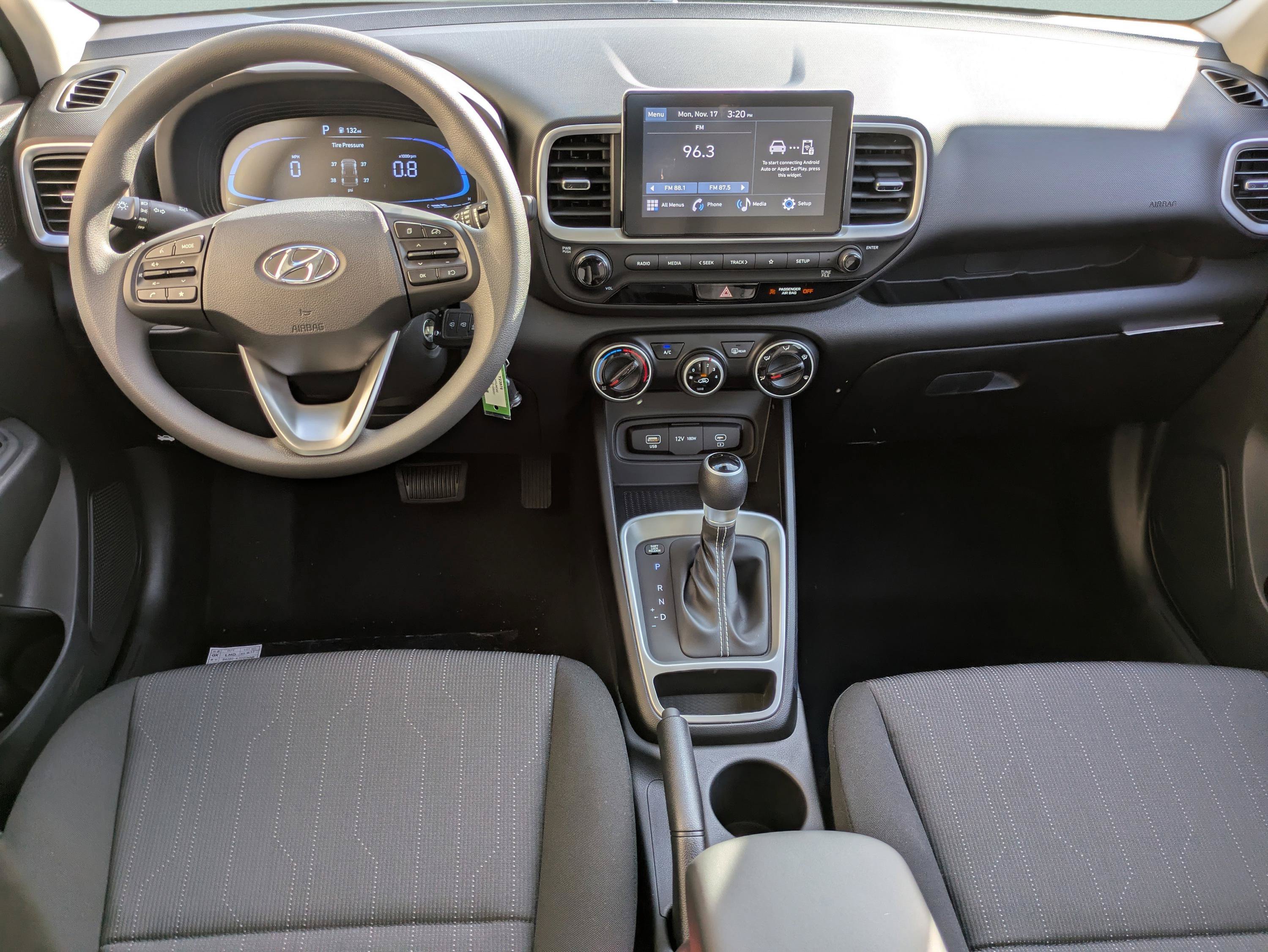 New 2026 Hyundai Venue SE FWD image 13