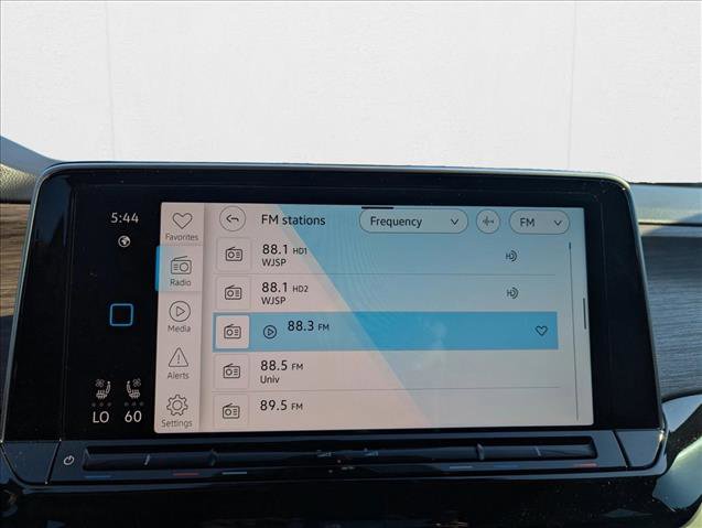 New 2026 Volkswagen Atlas SEL Premium R-Line image 18