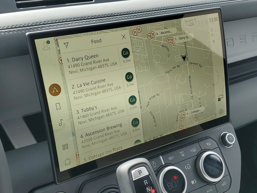 New 2026 Land Rover Defender 130 X-Dynamic SE image 21