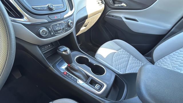 Used 2021 Chevrolet Equinox LS w/ LS Convenience Package FWD image 15
