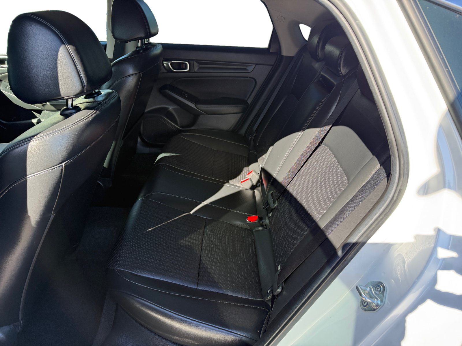 Used 2023 Honda Civic EX-L image 16