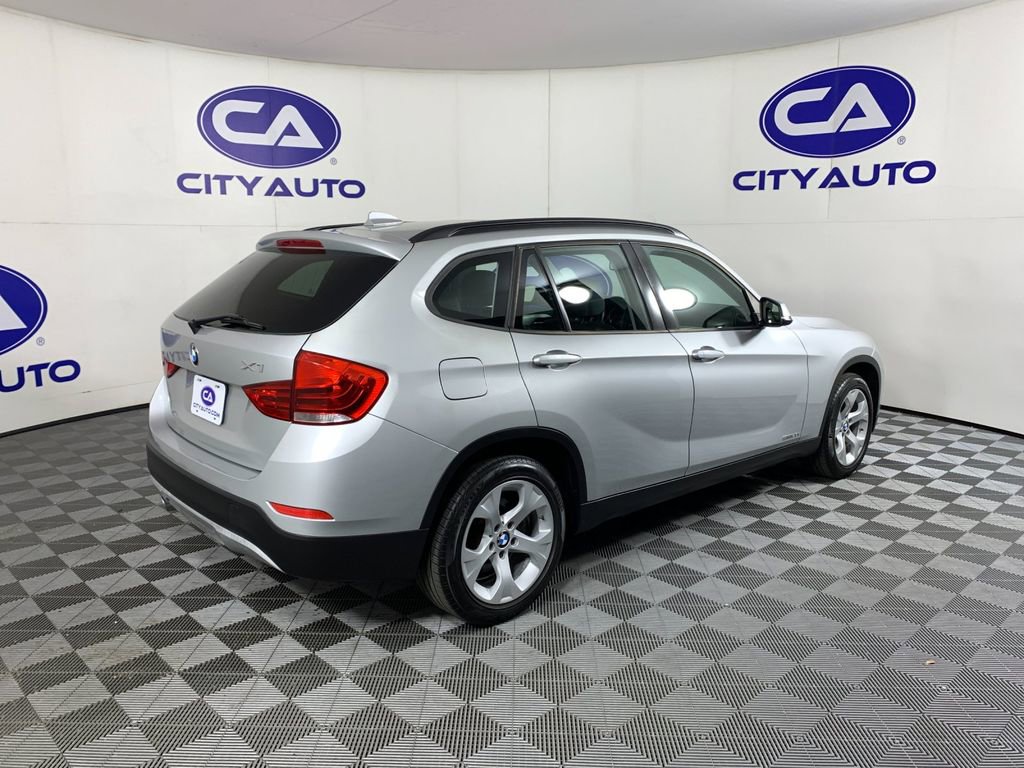 Used 2013 BMW X1 sDrive28i RWD image 3