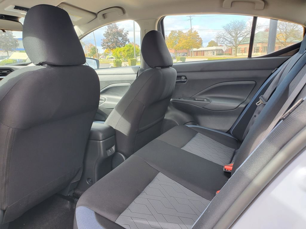 New 2025 Nissan Versa SV w/ Trunk Package image 9