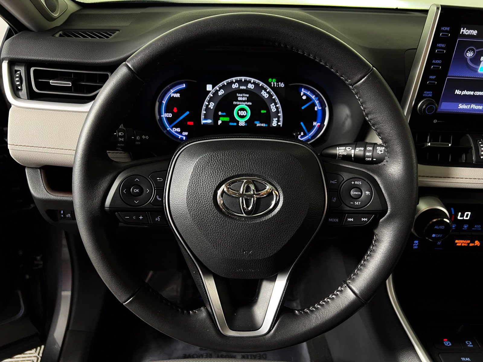 Certified 2022 Toyota RAV4 Limited w/ Limited Grade Weather Package AWD/4WD image 16