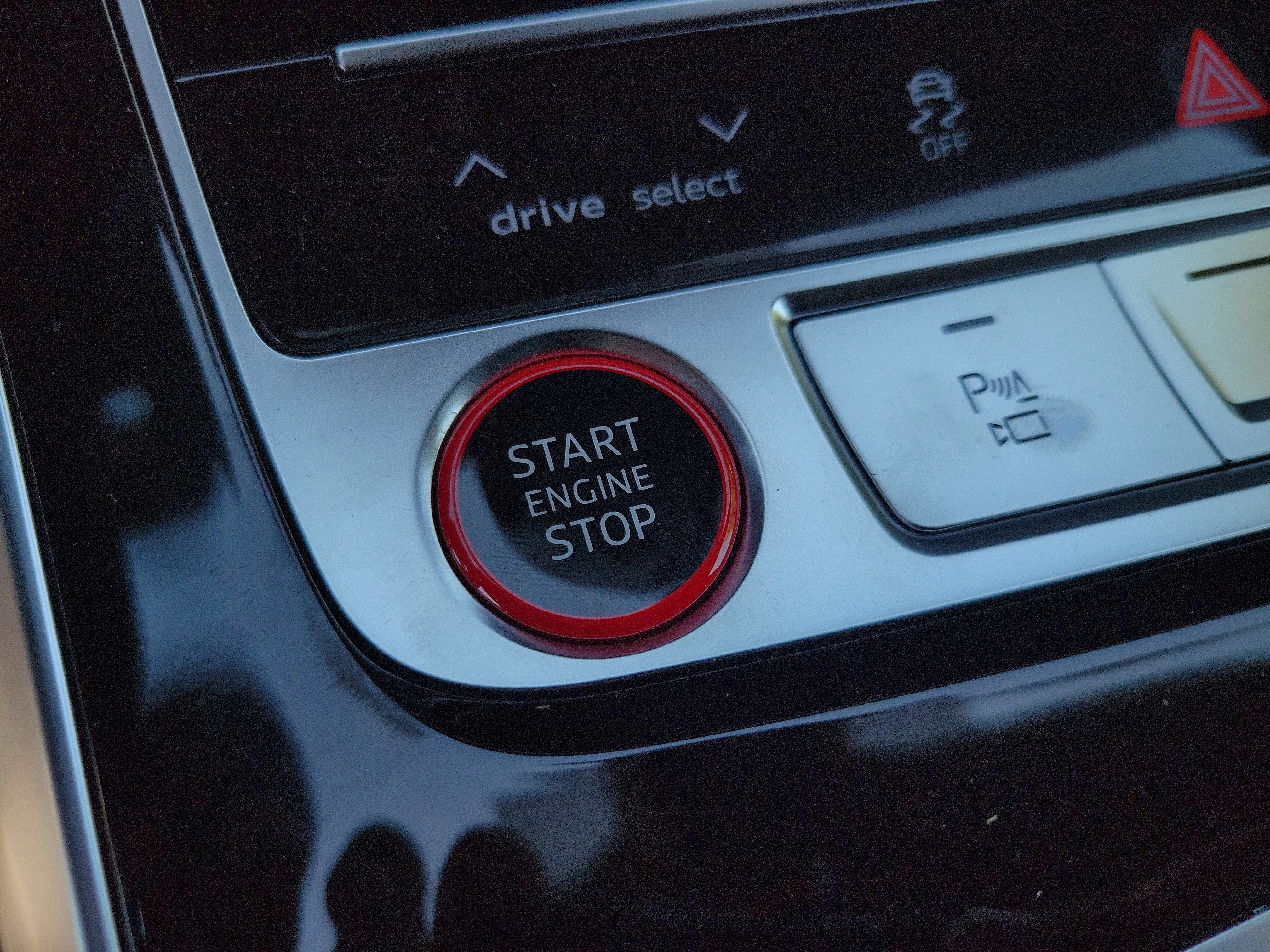 New 2026 Audi SQ8 Prestige AWD/4WD image 33