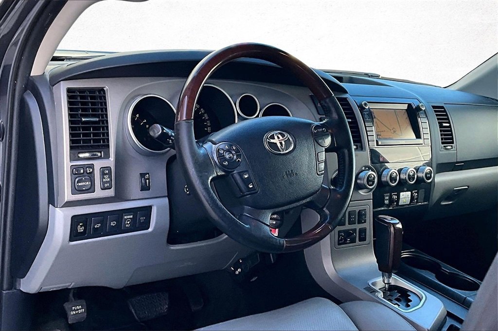 Used 2012 Toyota Sequoia Platinum image 15