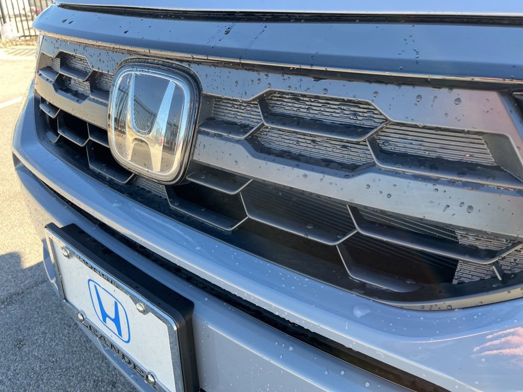 Used 2026 Honda Odyssey Sport-L image 16