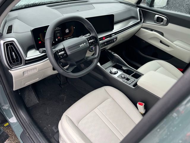 New 2026 Kia Sorento EX w/ EX Premium Package AWD/4WD image 13