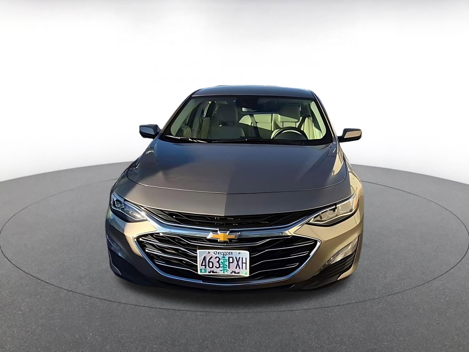 Used 2024 Chevrolet Malibu LT image 2