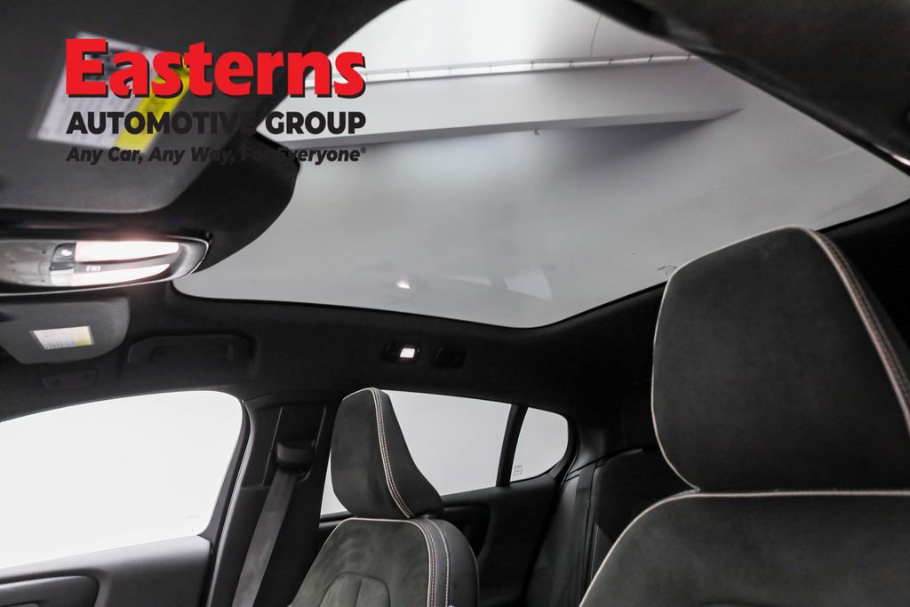 Used 2023 Volvo C40 P8 Recharge Plus w/ Climate Package image 52