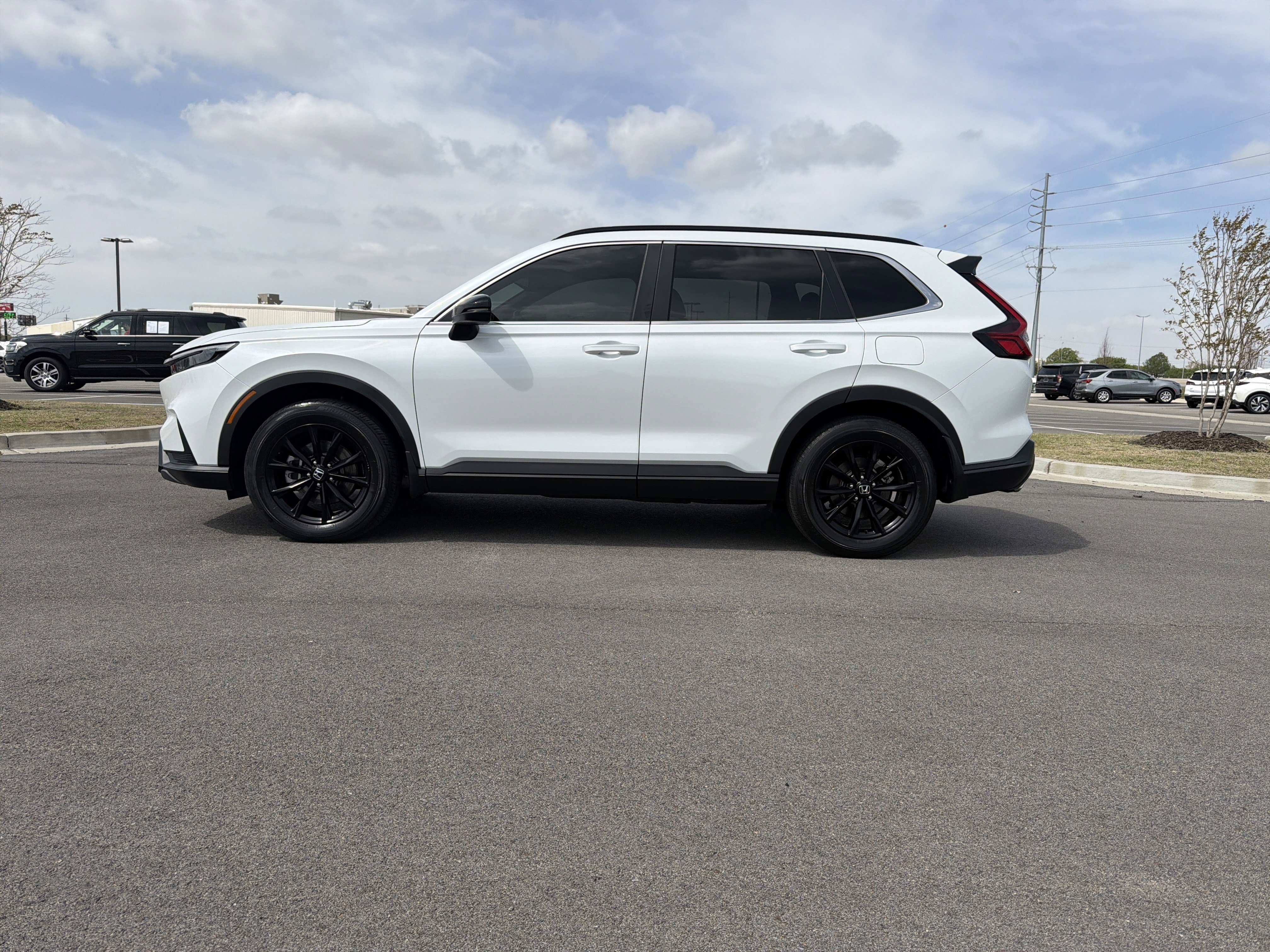 Certified 2023 Honda CR-V Sport image 2