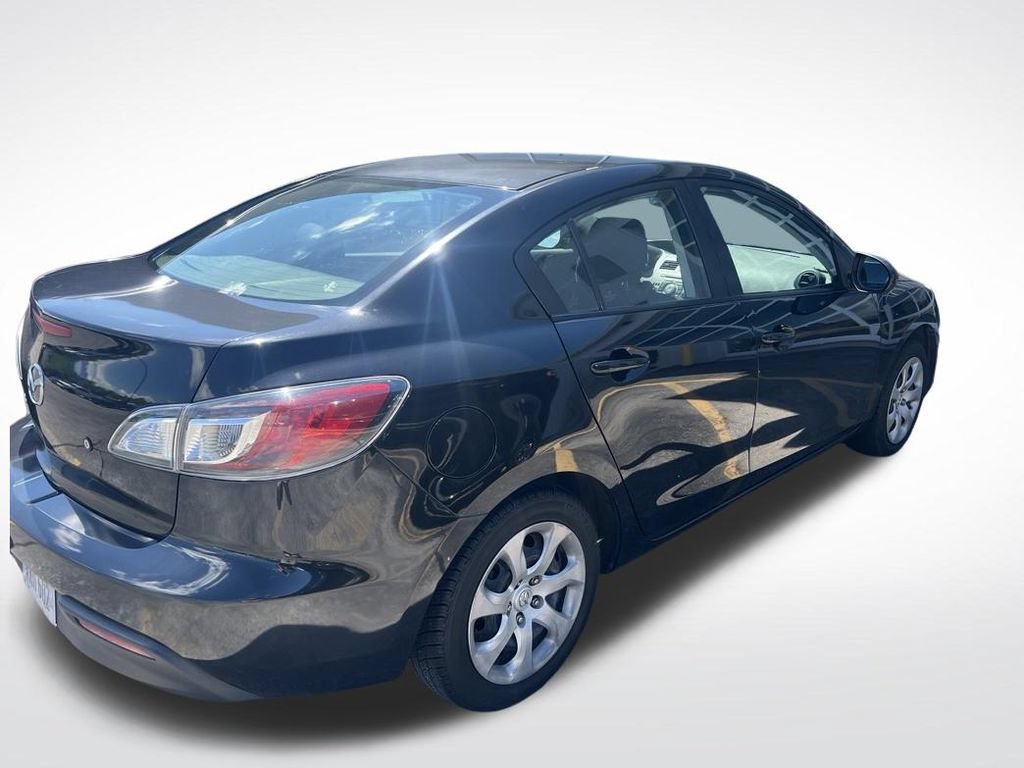 Used 2010 MAZDA MAZDA3 i Sport FWD image 2