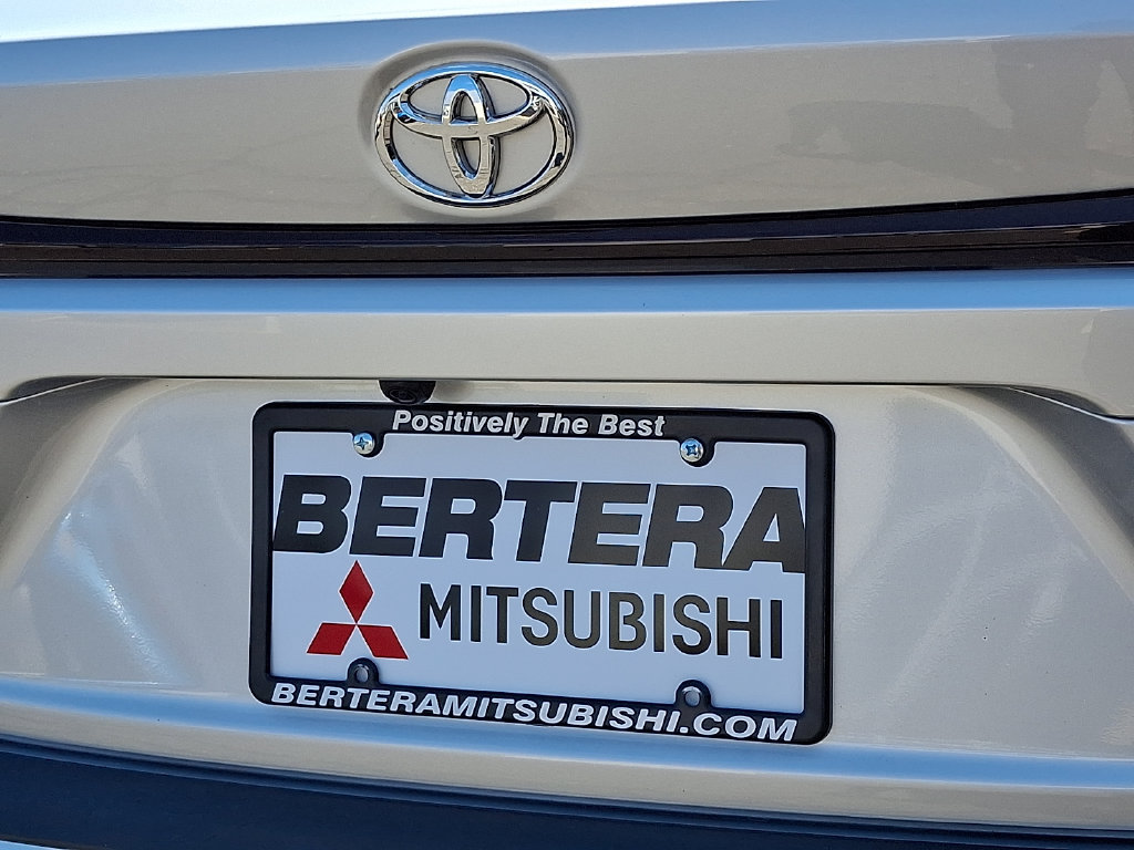 Used 2022 Toyota Corolla LE FWD image 29