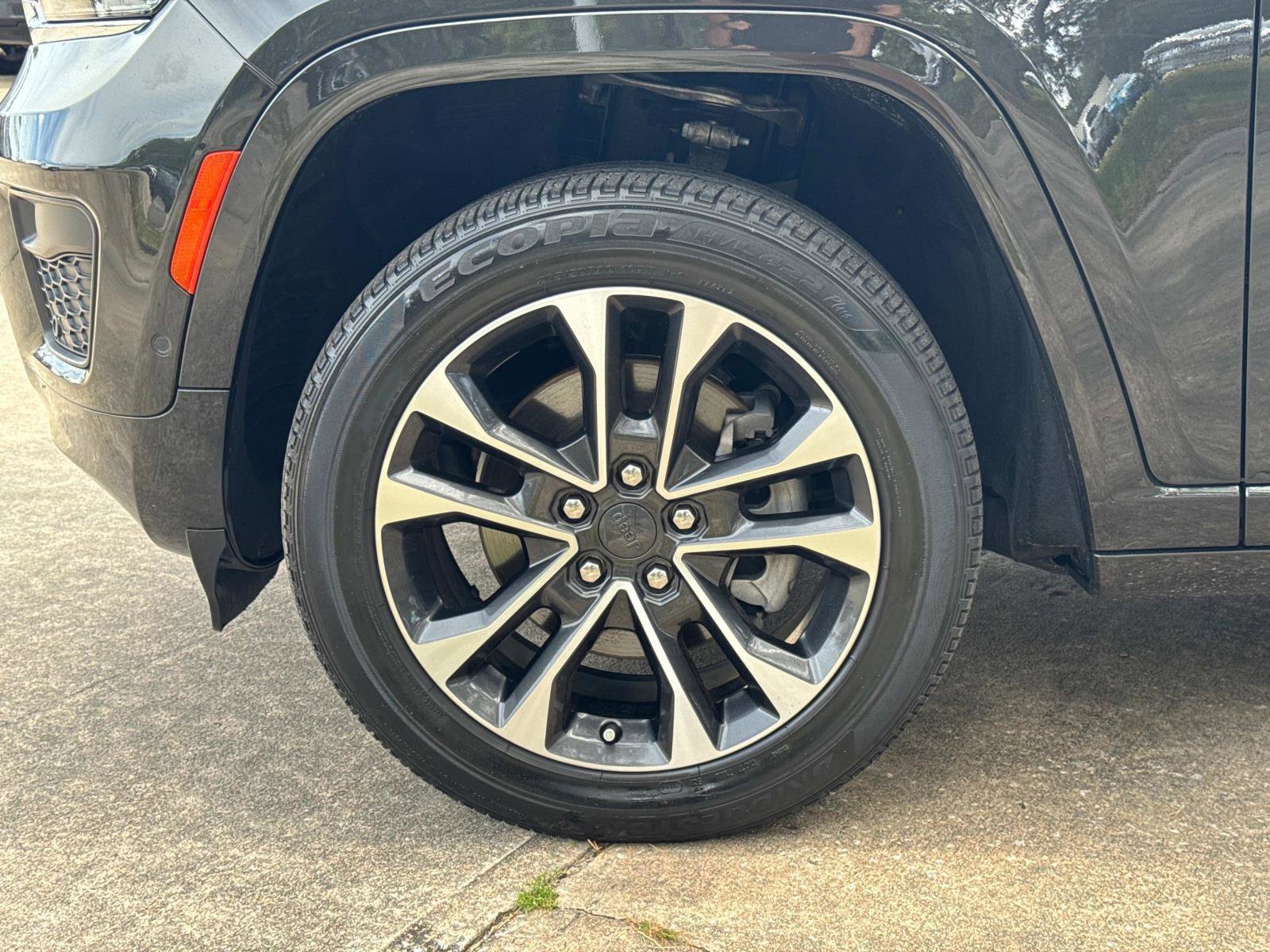 Certified 2022 Jeep Grand Cherokee L Overland image 10