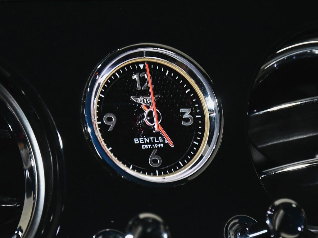 Used 2020 Bentley Continental GT image 31