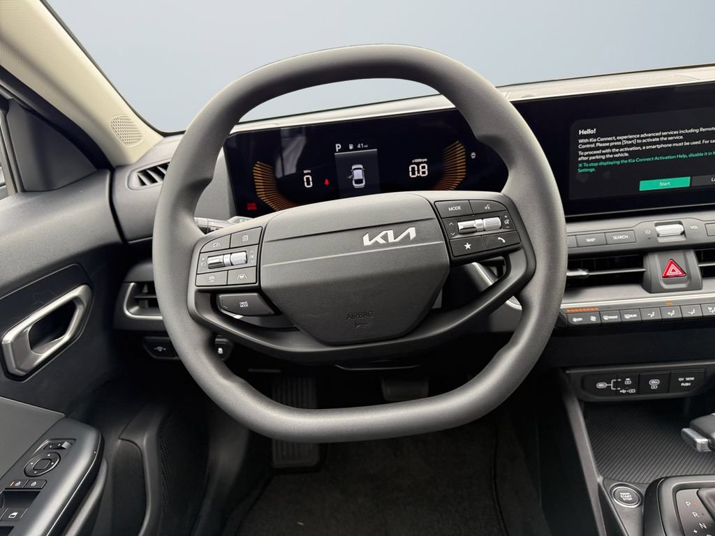 New 2026 Kia K4 FWD image 12