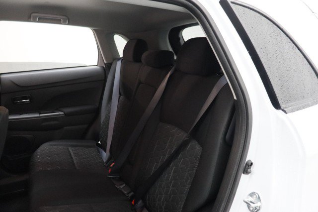 New 2026 Mitsubishi Outlander Sport LE AWD/4WD image 25