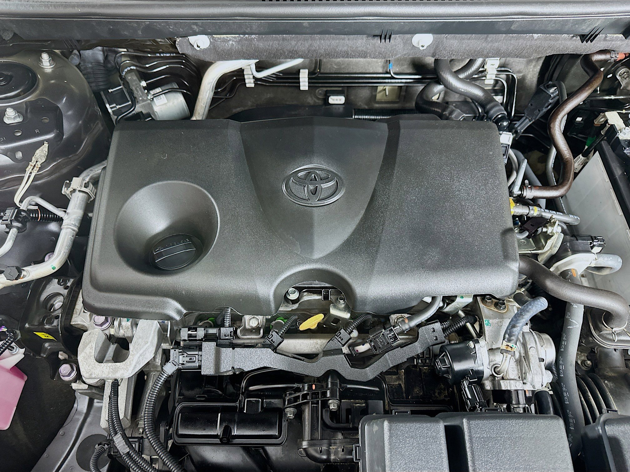 Used 2024 Toyota RAV4 XLE image 34