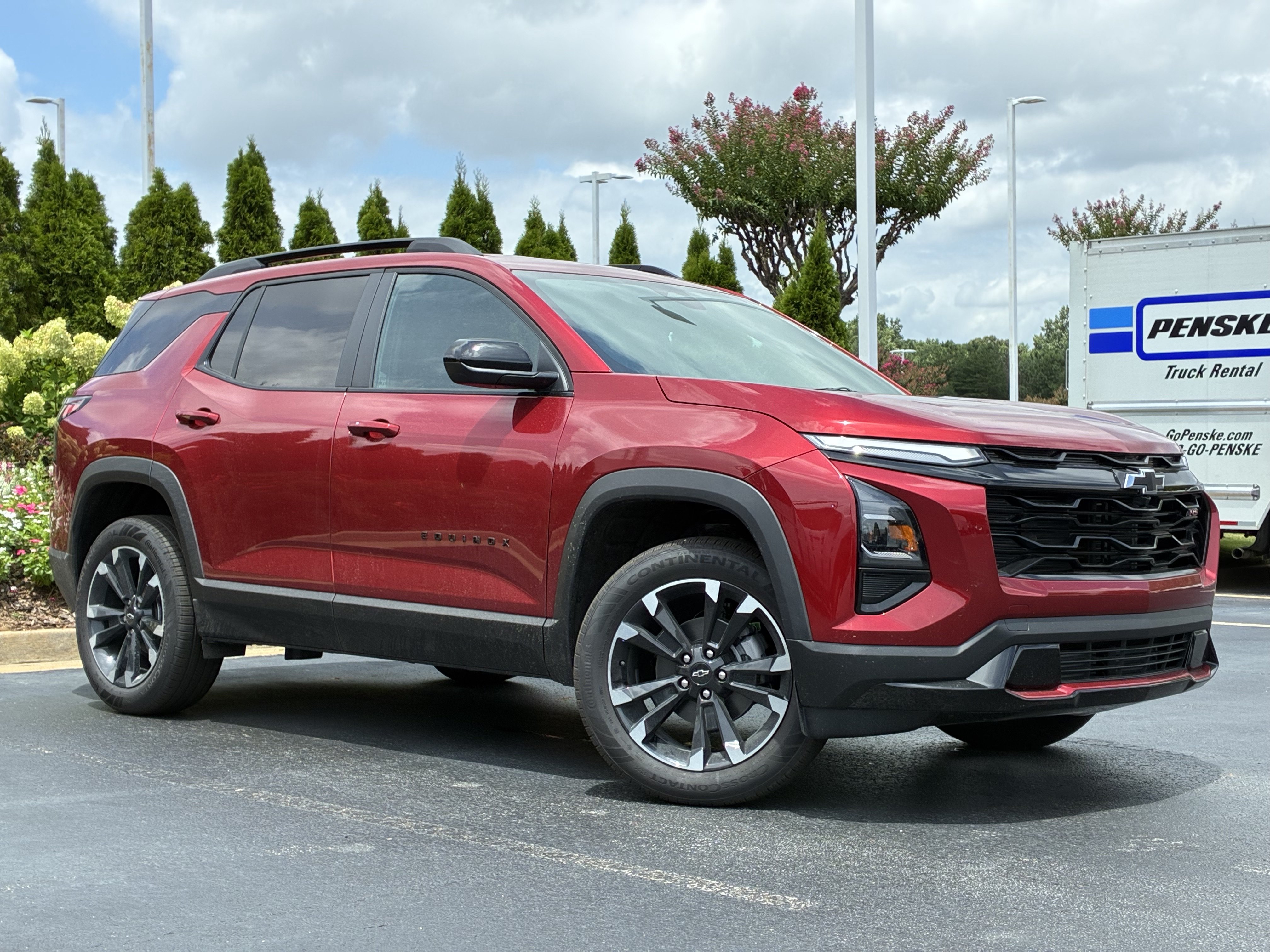 New 2027 Chevrolet Equinox RS w/ Convenience Package III FWD image 2