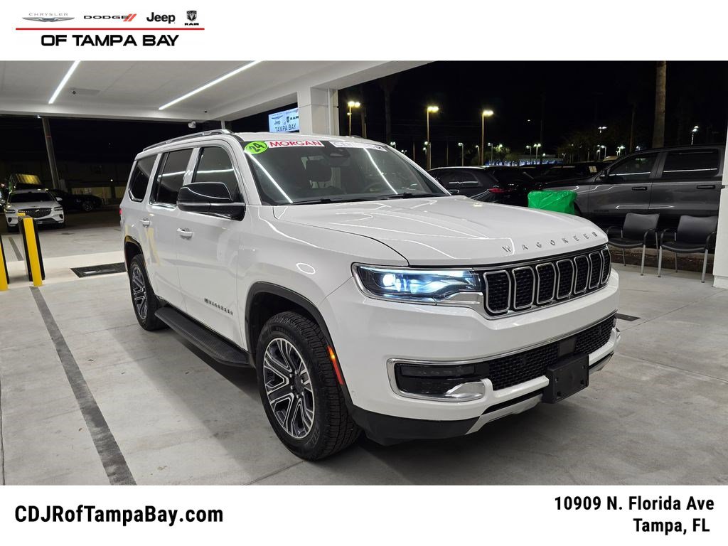 Used 2024 Jeep Wagoneer Series II w/ Flexible Seating Group RWD image 1