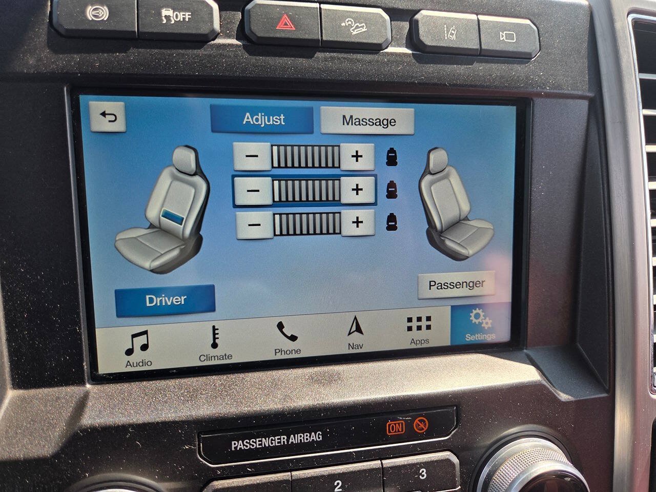 Used 2019 Ford F250 Platinum w/ Platinum Ultimate Package AWD/4WD image 17