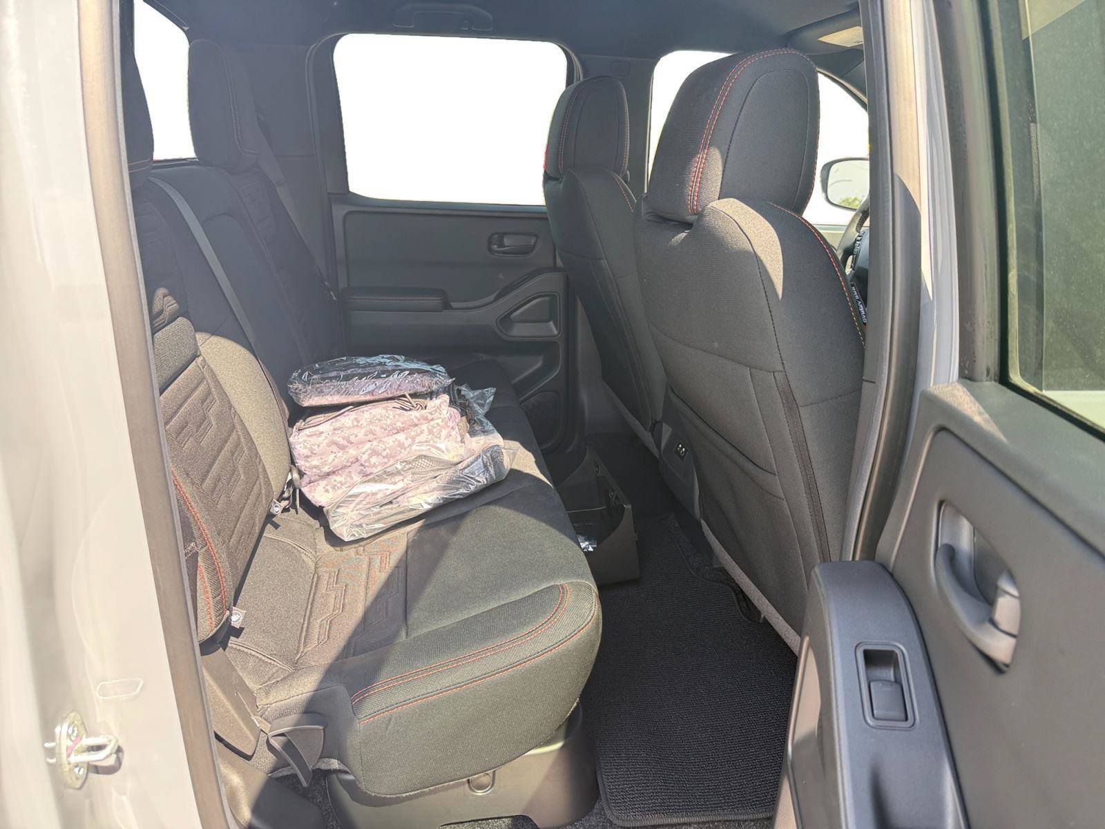New 2026 Nissan Frontier PRO-4X w/ Tow Package AWD/4WD image 23