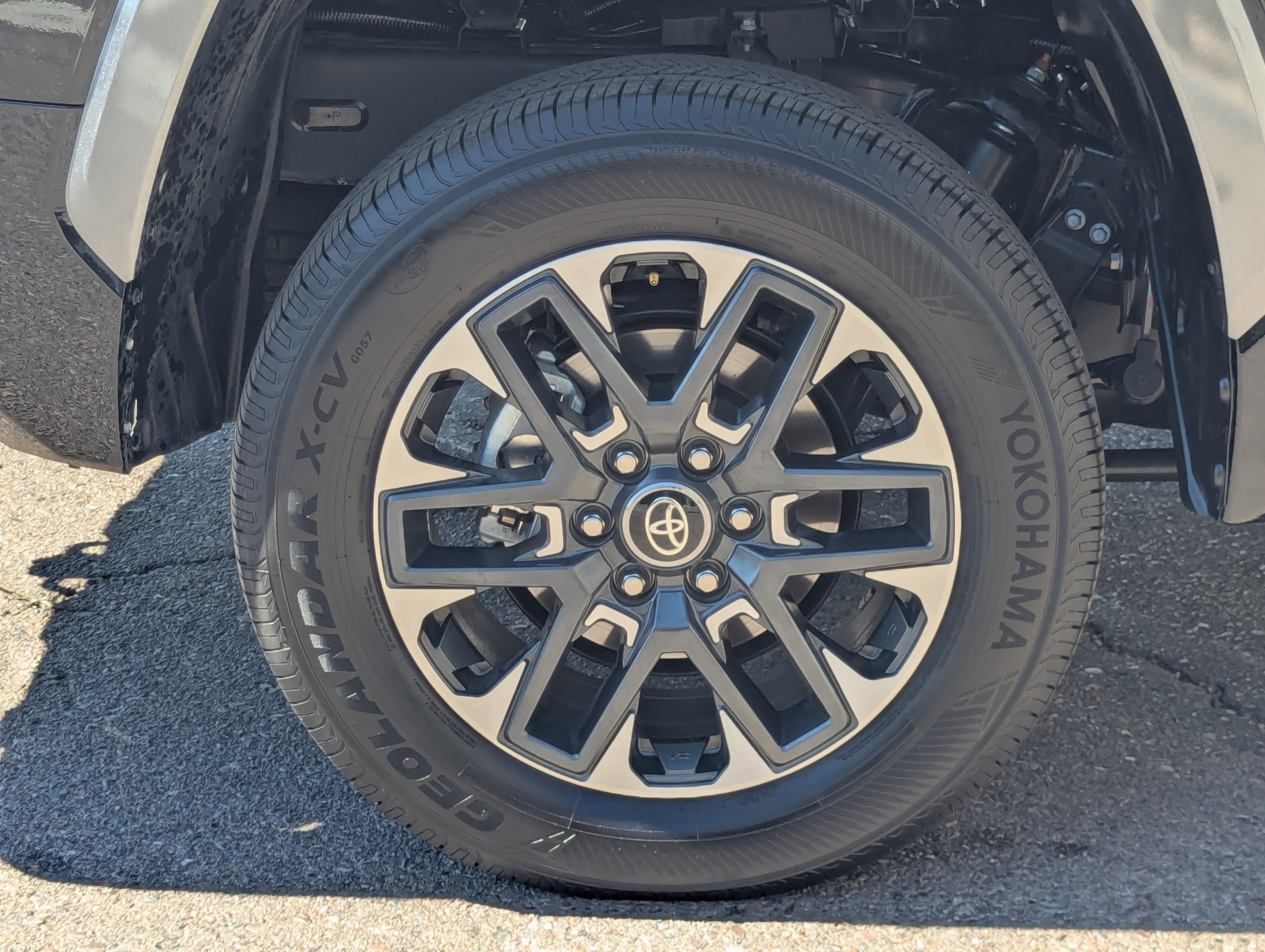 Used 2025 Toyota Tundra Limited image 7