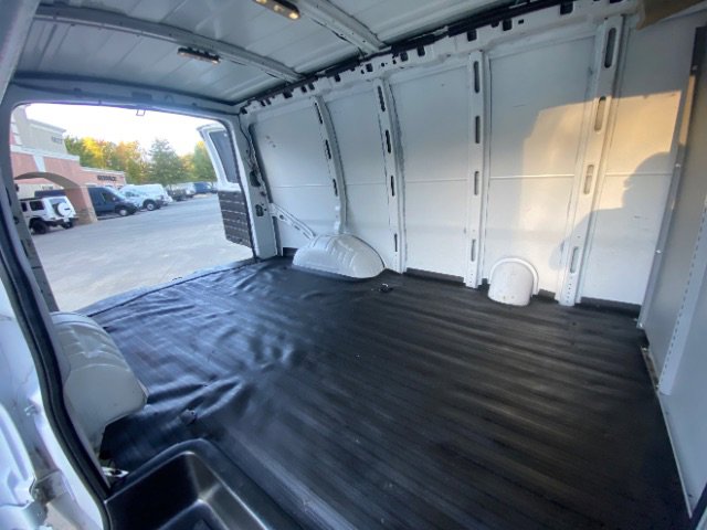 Used 2018 Chevrolet Express 2500 Work Van w/ Driver Convenience Package image 14