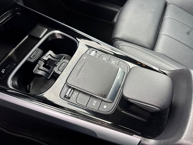 Used 2023 Mercedes-Benz GLB 250 4MATIC image 25