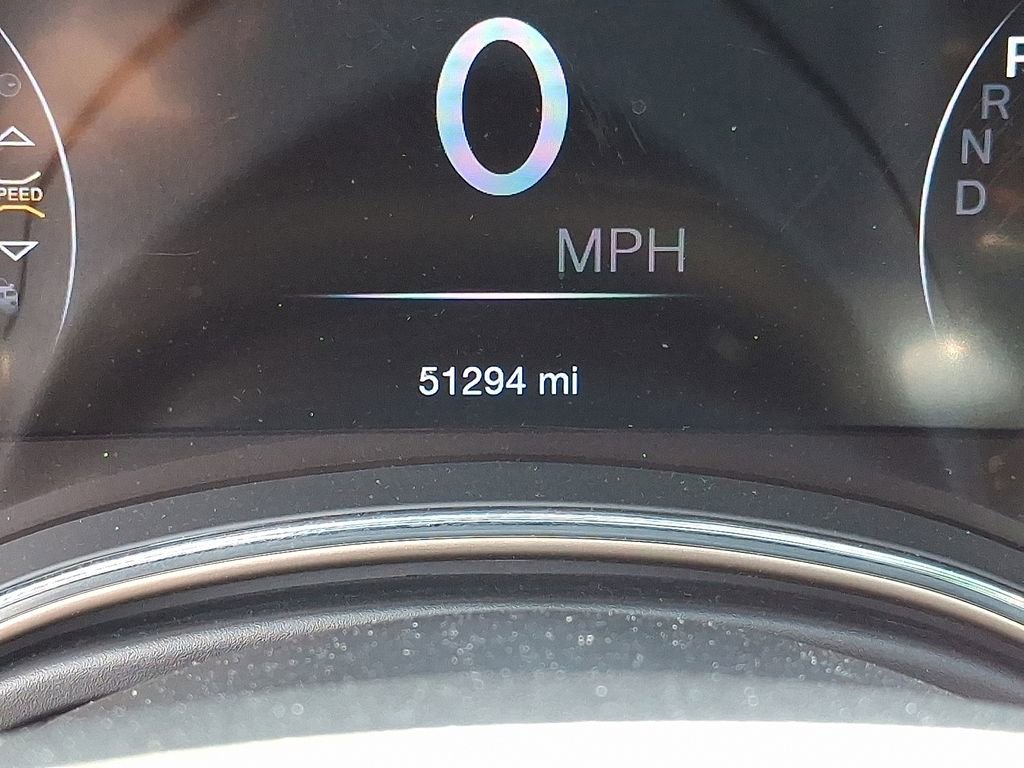 Used 2016 Jeep Grand Cherokee Laredo 75th Anniversary image 20