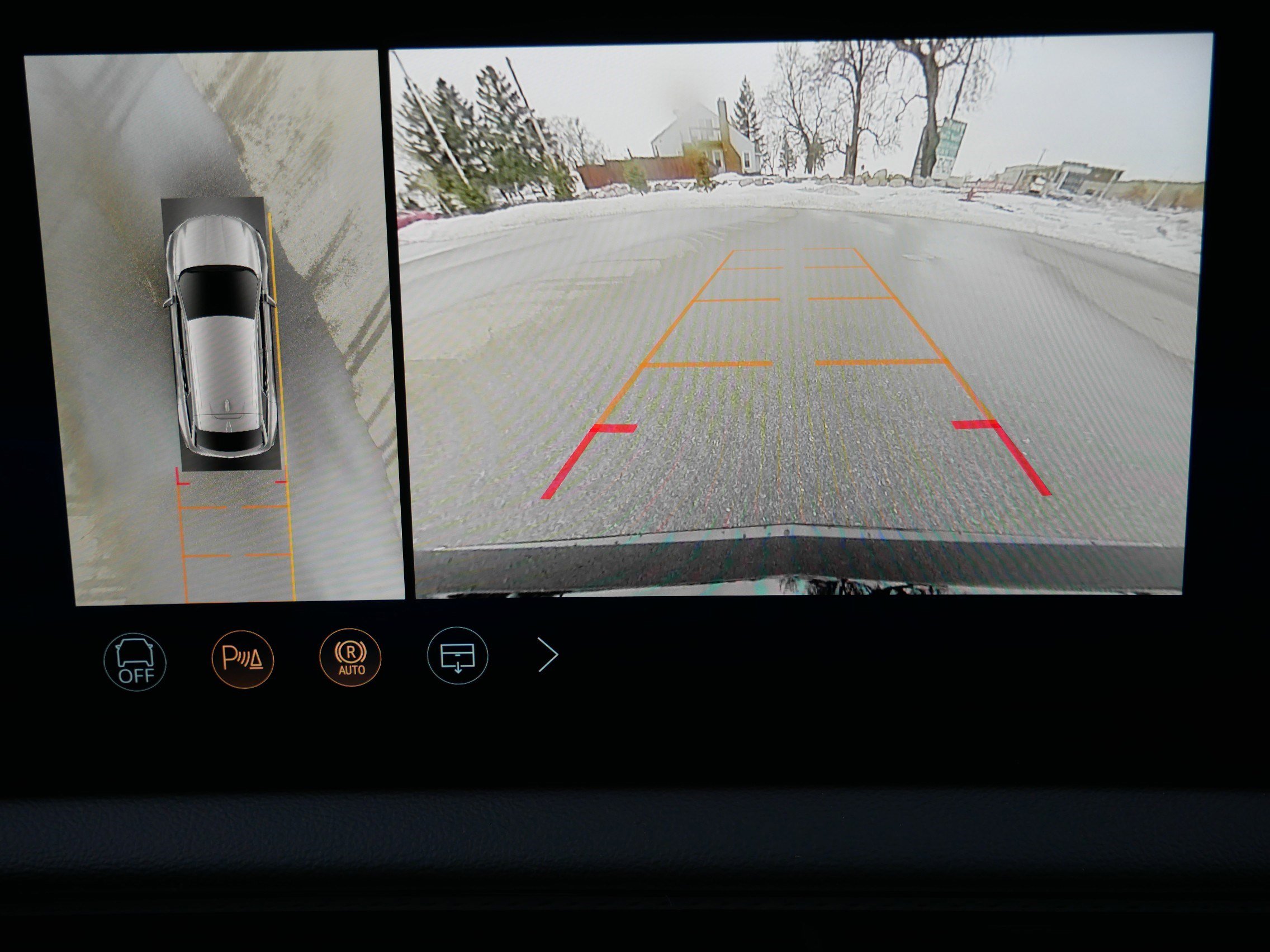 New 2026 Cadillac Optiq Sport 1 image 23