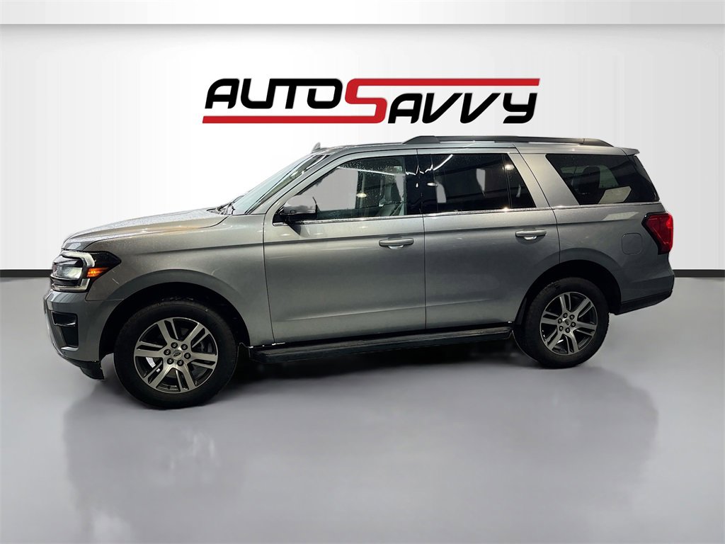 Used 2024 Ford Expedition XLT image 4