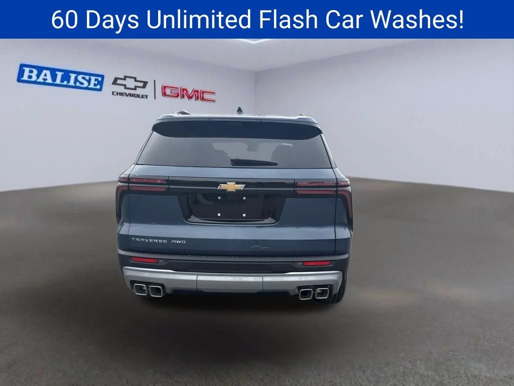 New 2026 Chevrolet Traverse LT w/ Driver Confidence Package AWD/4WD image 4