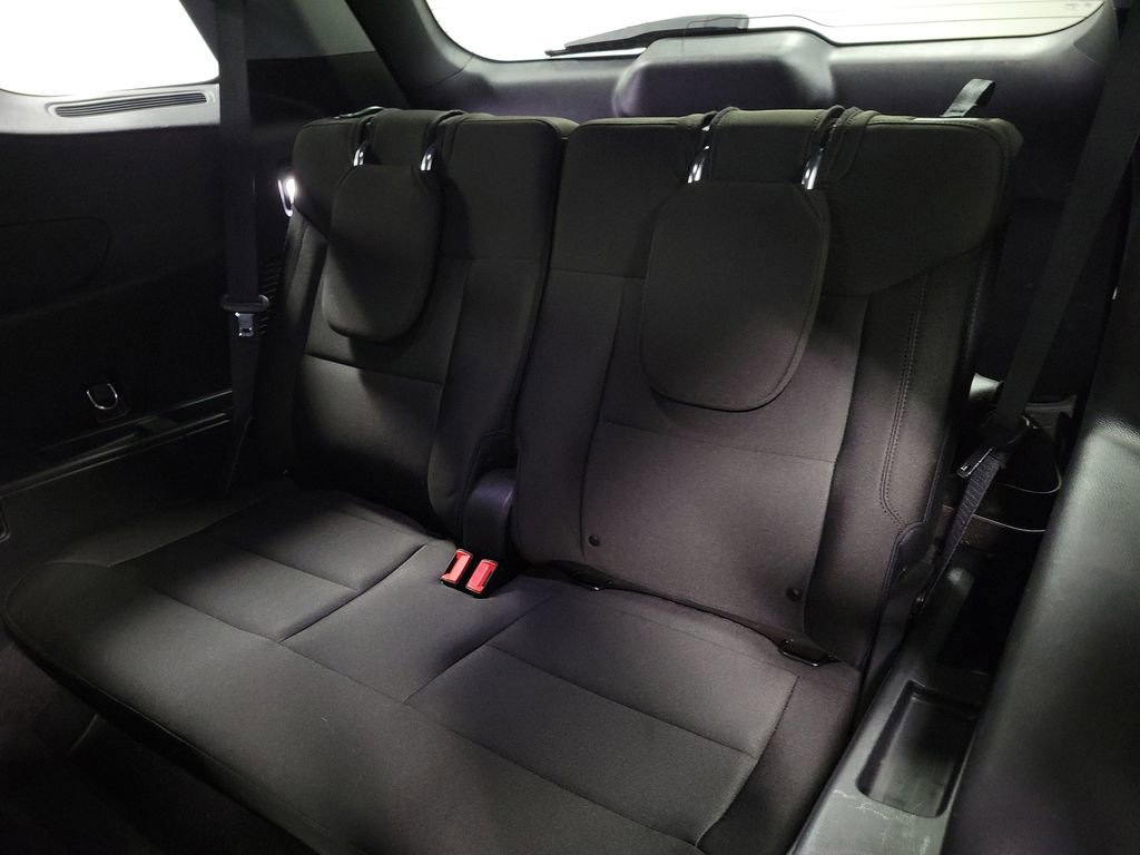 Used 2021 Ford Explorer XLT image 22