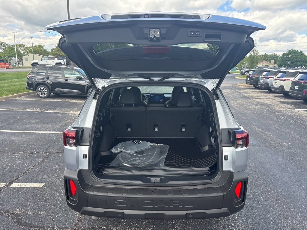 New 2026 Subaru Outback Limited AWD/4WD image 8