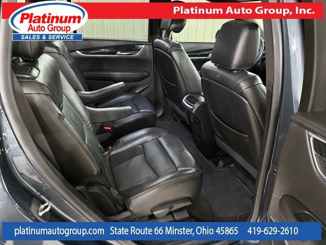 Used 2020 Cadillac XT6 Premium Luxury image 35