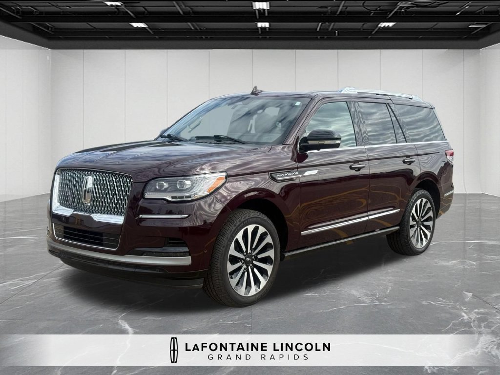 Certified 2023 Lincoln Navigator Reserve AWD/4WD image 1